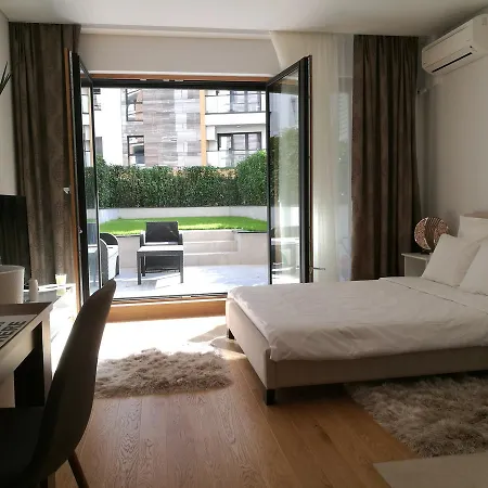 Garden Apartment Sun City Belgrade Exterior photo